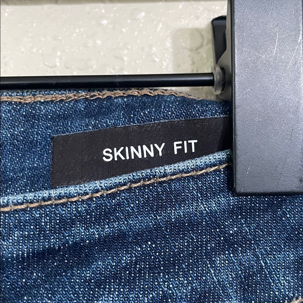 Judy blue button fly skinny jeans - Picture 4 of 11